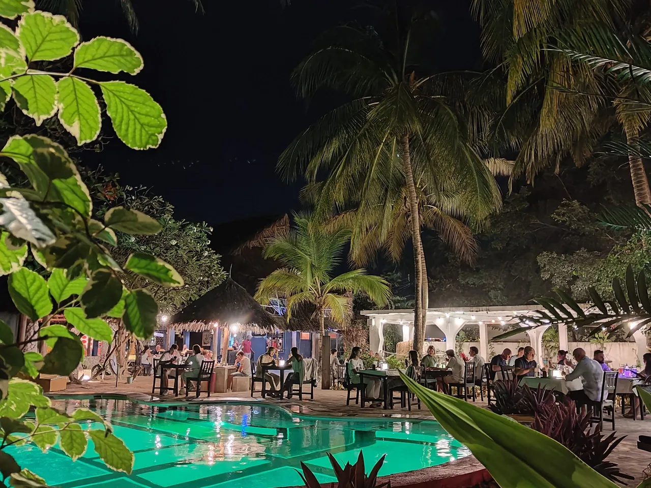 Paje by Night